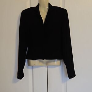 Tristan & Iseut Women's Cropped Blazer Blazer Size 2